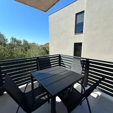 Beachwalk Heaven Milica *