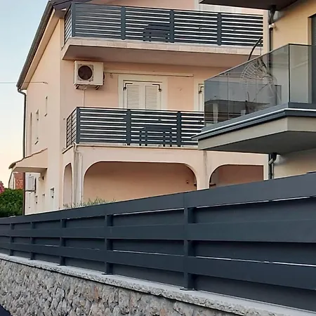 Beachwalk Heaven Milica *