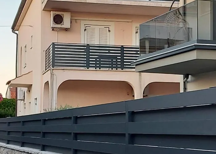 Beachwalk Heaven Milica *